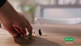 Specsavers: Passie voor uw gehoor - Koffie en Old Timer