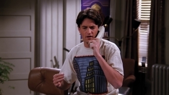 Discover: Super Bowl Ad- No Annual Fees