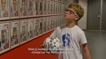 Rijksmuseum: Eredivisiebal 'de Rembrandt'