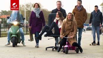 Stella: Ruil alles in wat rolt of rijdt!