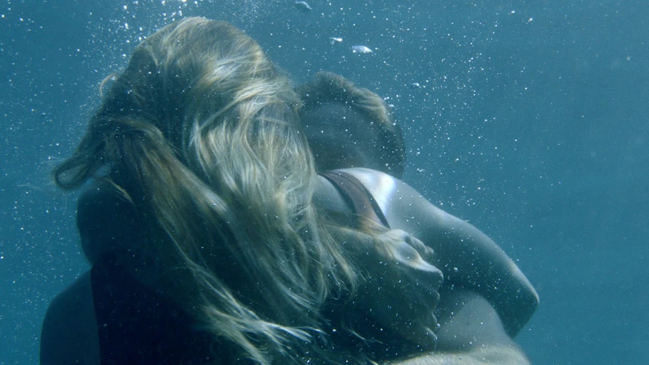 Zalando: Kerstreclame - We zullen elkaar weer omarmen