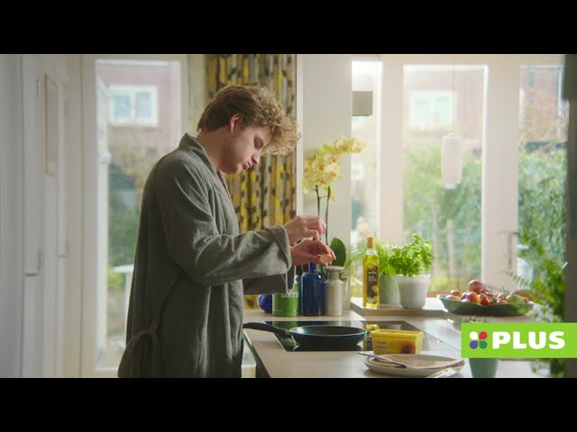 PLUS vrije uitloopeieren - Goed eten is goed voor iedereen