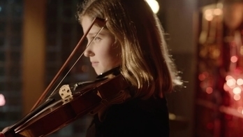 Specsavers: Passie voor uw gehoor - Viool